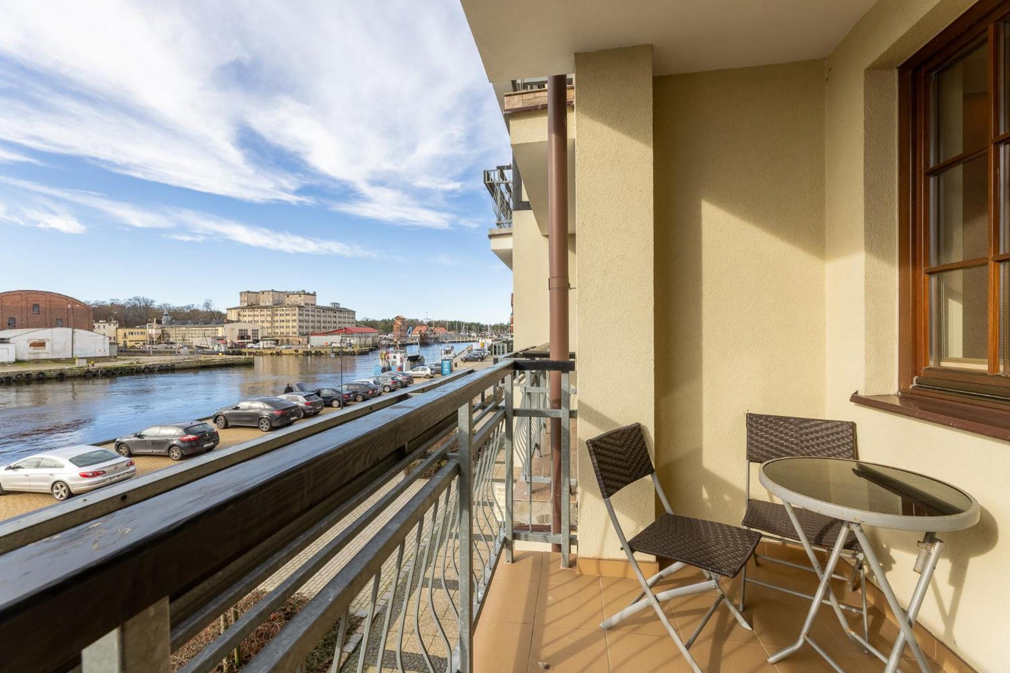 Apartamenty Baltyckie - Bulwar Portowy - Widok Na Port, Centrum, Najlepsza Lokalizacja W Ustce Устка Екстериор снимка