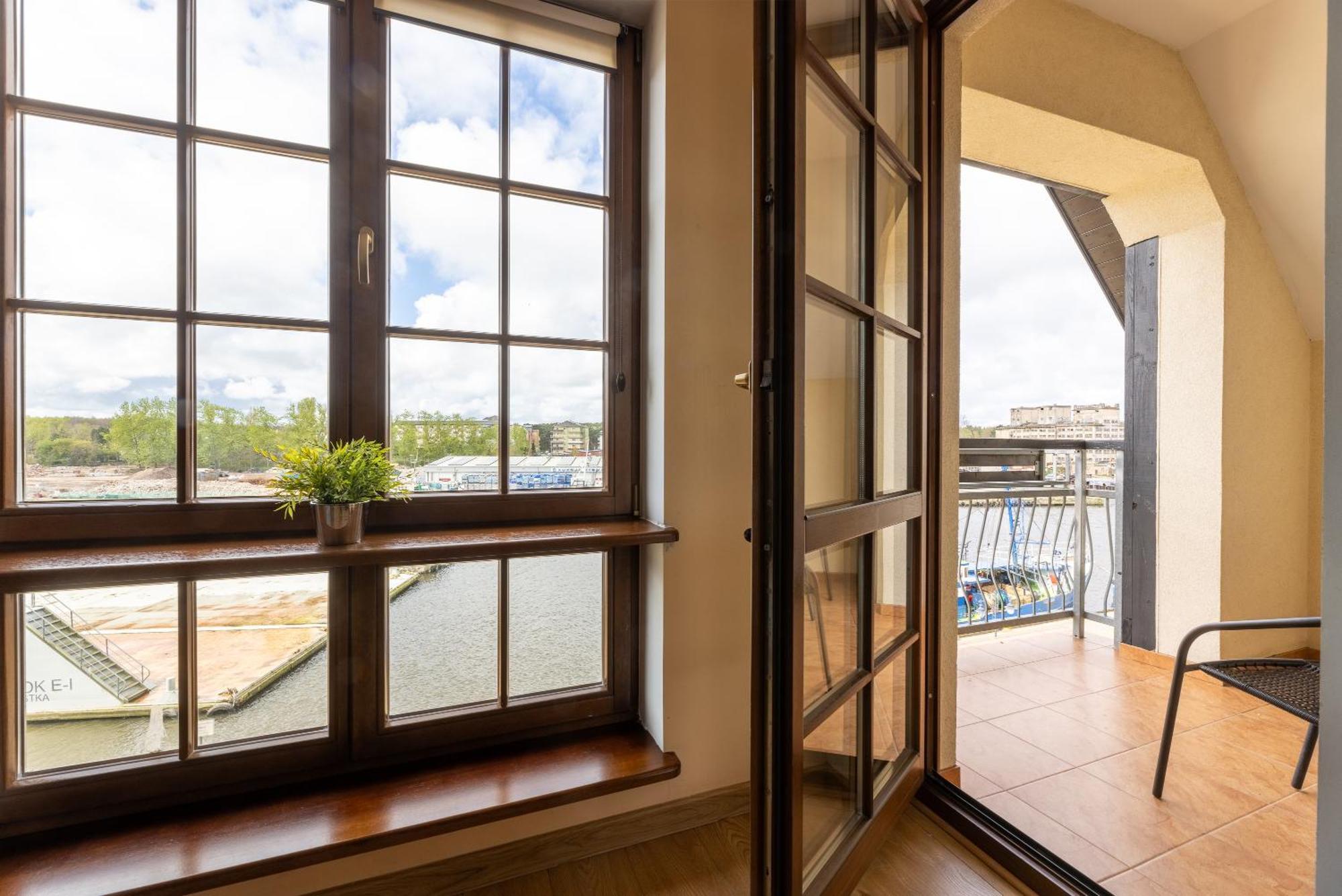 Apartamenty Baltyckie - Bulwar Portowy - Widok Na Port, Centrum, Najlepsza Lokalizacja W Ustce Устка Екстериор снимка