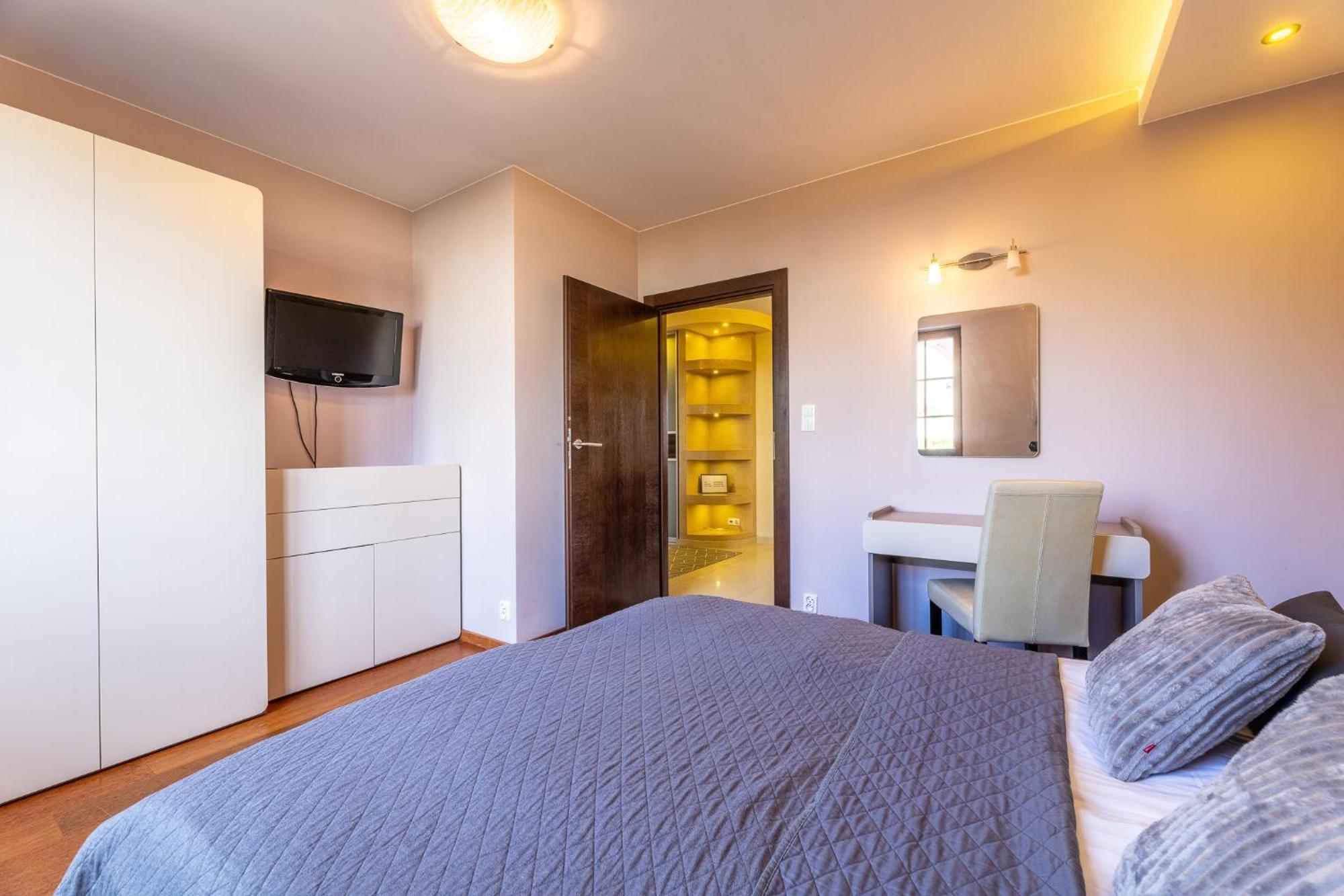 Apartamenty Baltyckie - Bulwar Portowy - Widok Na Port, Centrum, Najlepsza Lokalizacja W Ustce Устка Стая снимка