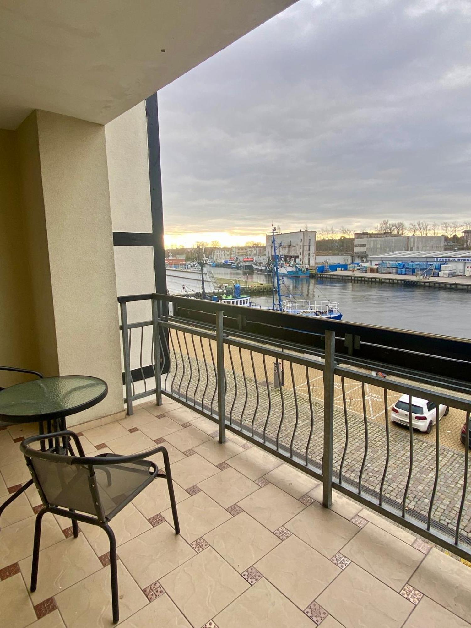 Apartamenty Baltyckie - Bulwar Portowy - Widok Na Port, Centrum, Najlepsza Lokalizacja W Ustce Устка Стая снимка